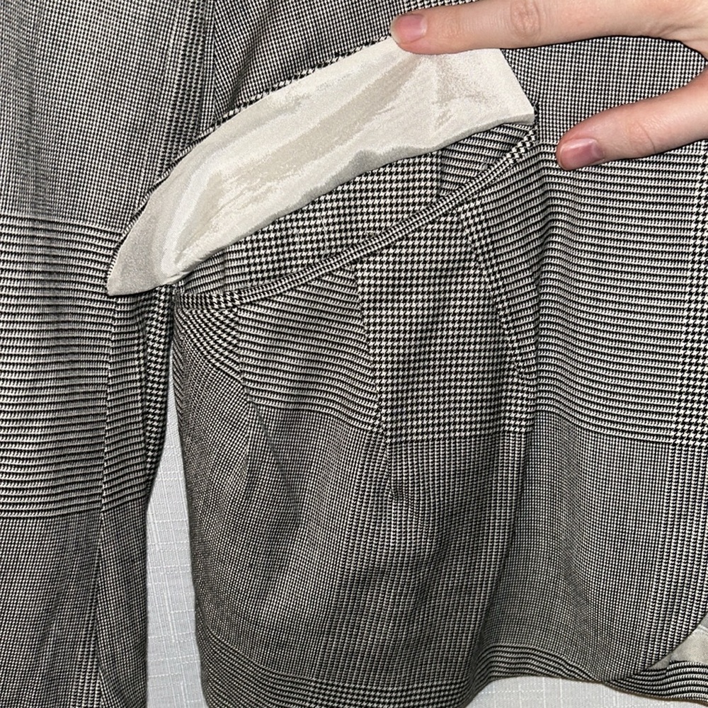 Escada Houndstooth Microprint Front Button Blazer… - image 4